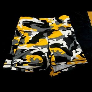 Sommer Ray Gym Spandex